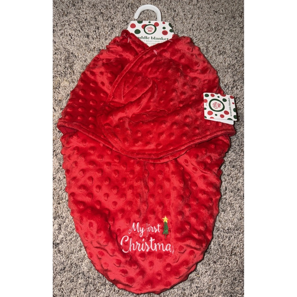 Baby's My 1st Christmas Little Me Red Minky Dot  Baby Swaddle‎ size 0-3